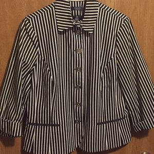 SALE❣️Chaps Blazer